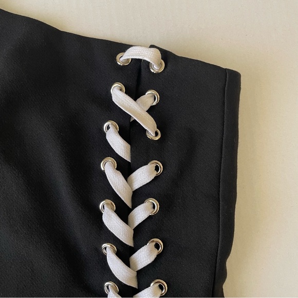 PREM Premonition Elegant Black One-Shoulder Dress with exquisite details - Picture 7 of 14